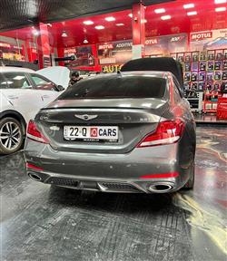 جنسس G70